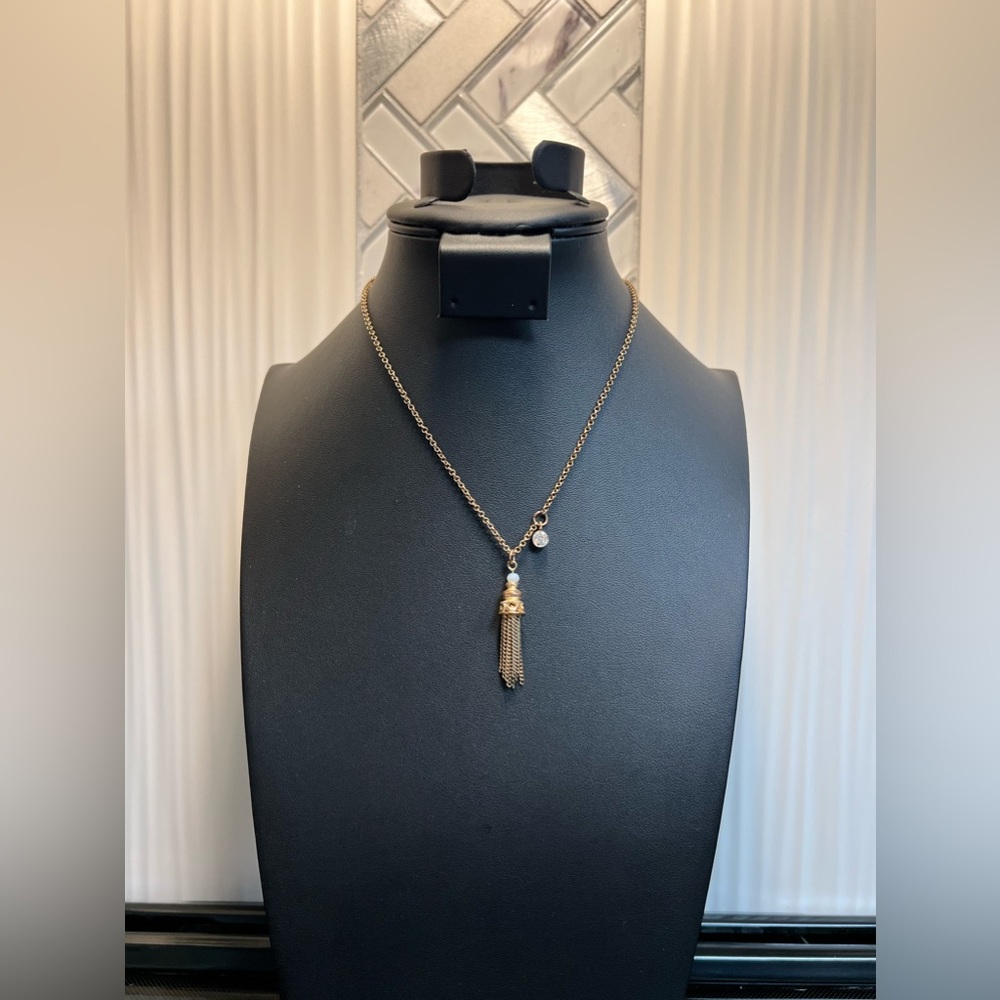 Charming Charlie Necklace Gold Tone With Rhinestone